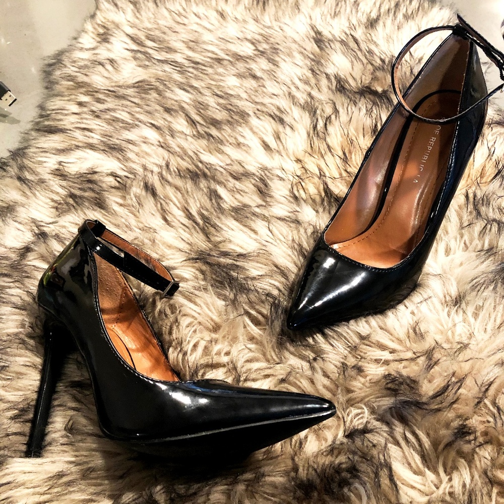 Black High Heels